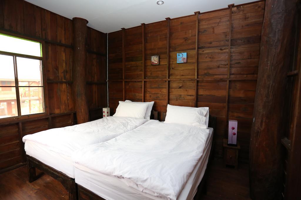 Chiang Dao Privacy Hotell Ban Muang Ngai Rum bild