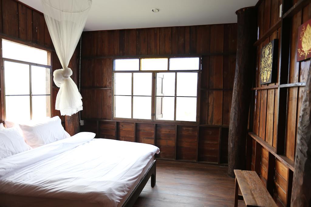 Chiang Dao Privacy Hotell Ban Muang Ngai Rum bild